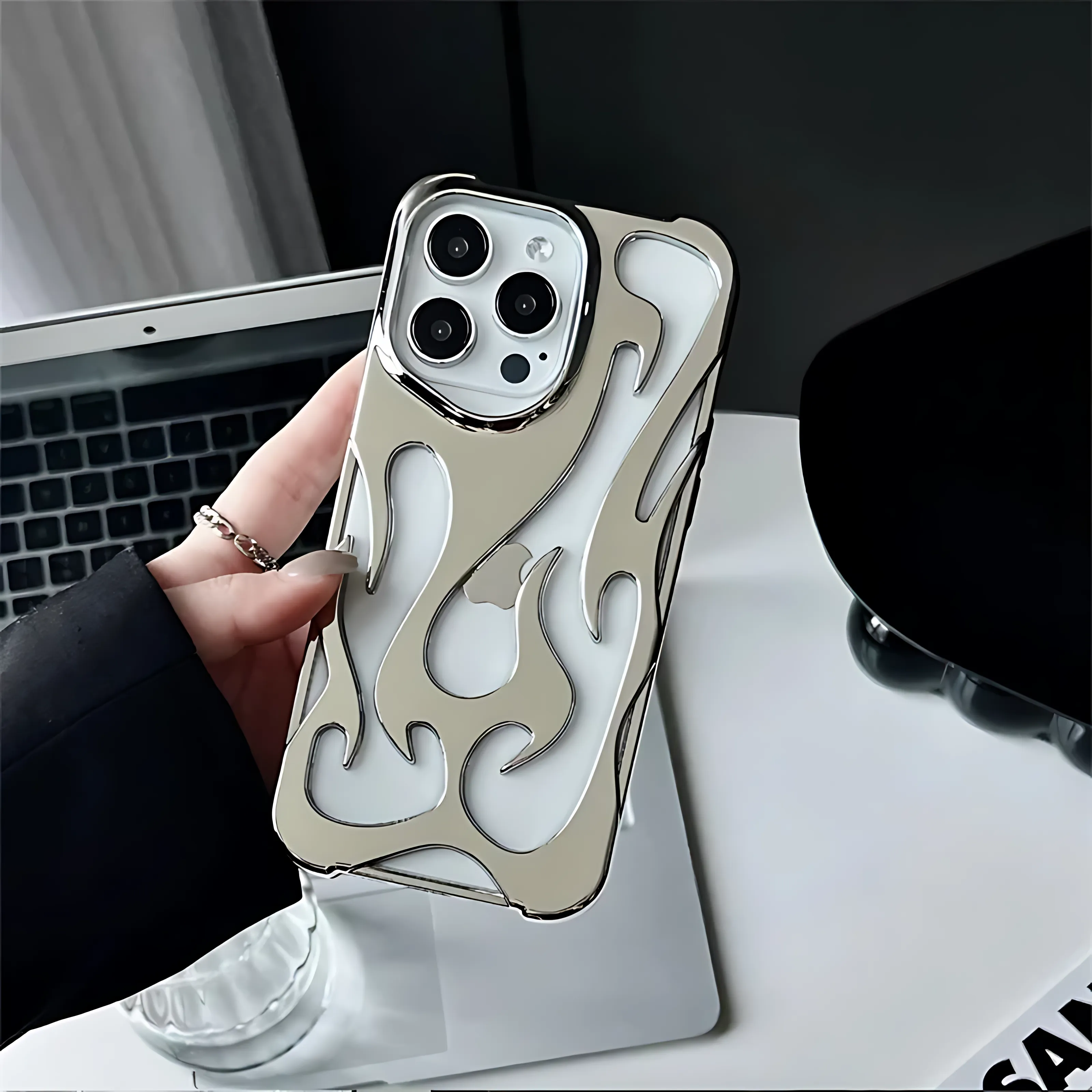 3D Flame Pattern Hollow Slim Case