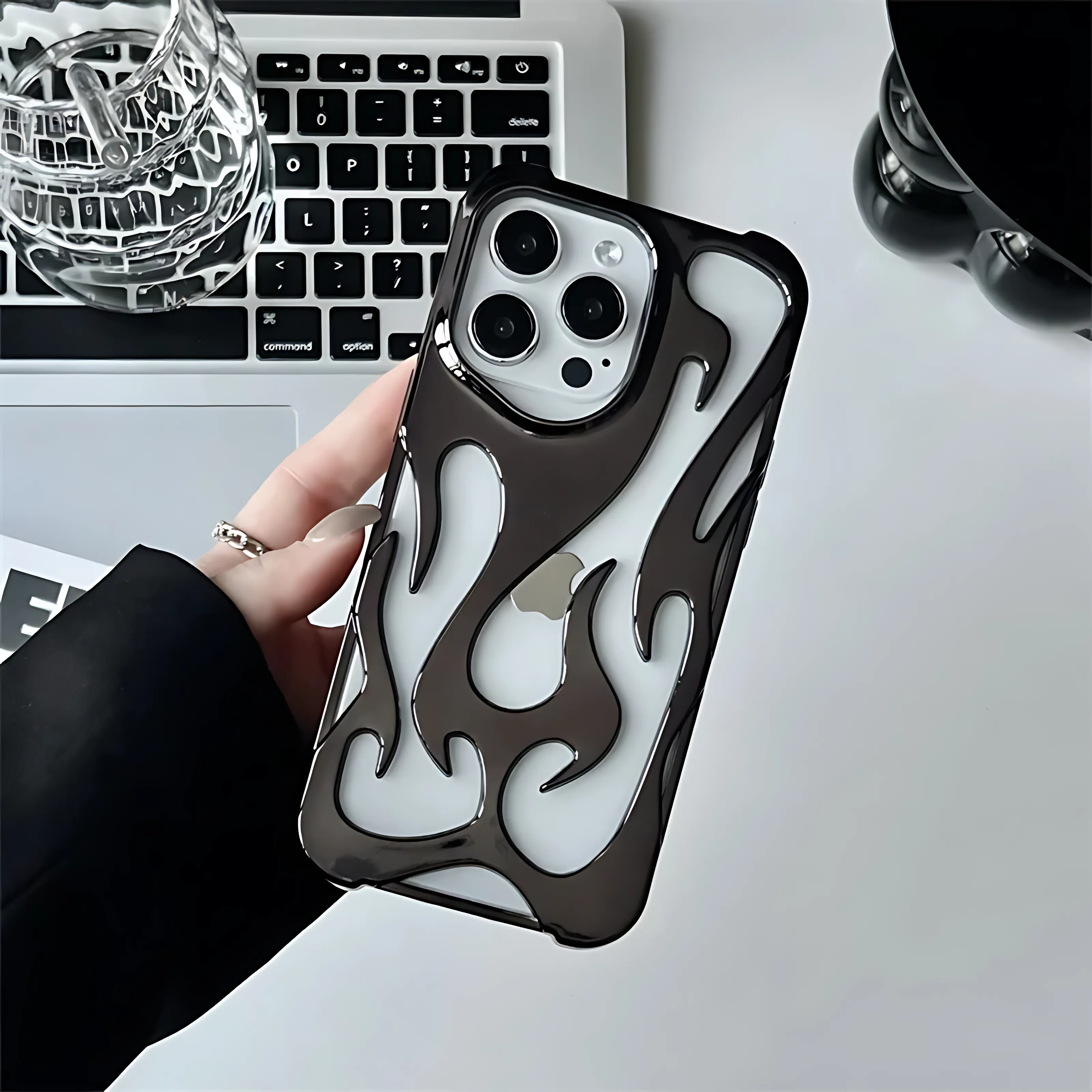 3D Flame Pattern Hollow Slim Case