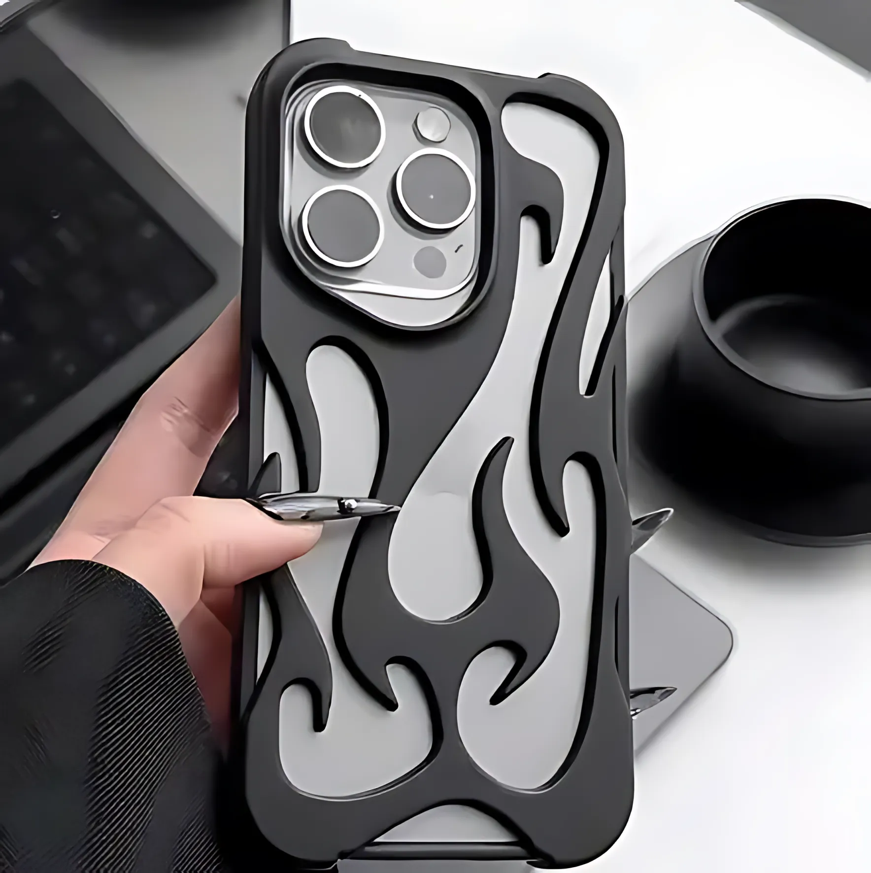 3D Flame Pattern Hollow Slim Case