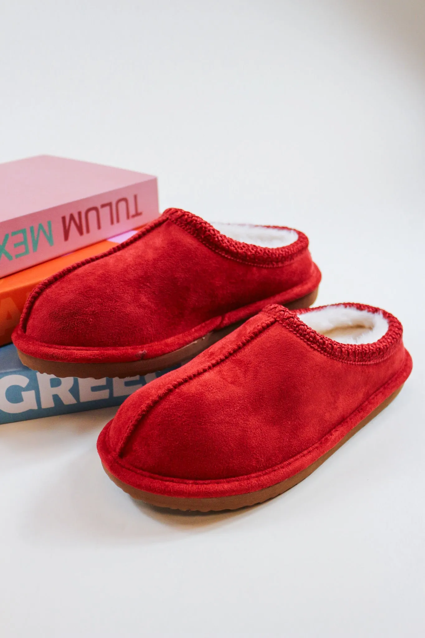 Cheers Very G Slippers -2 Colors