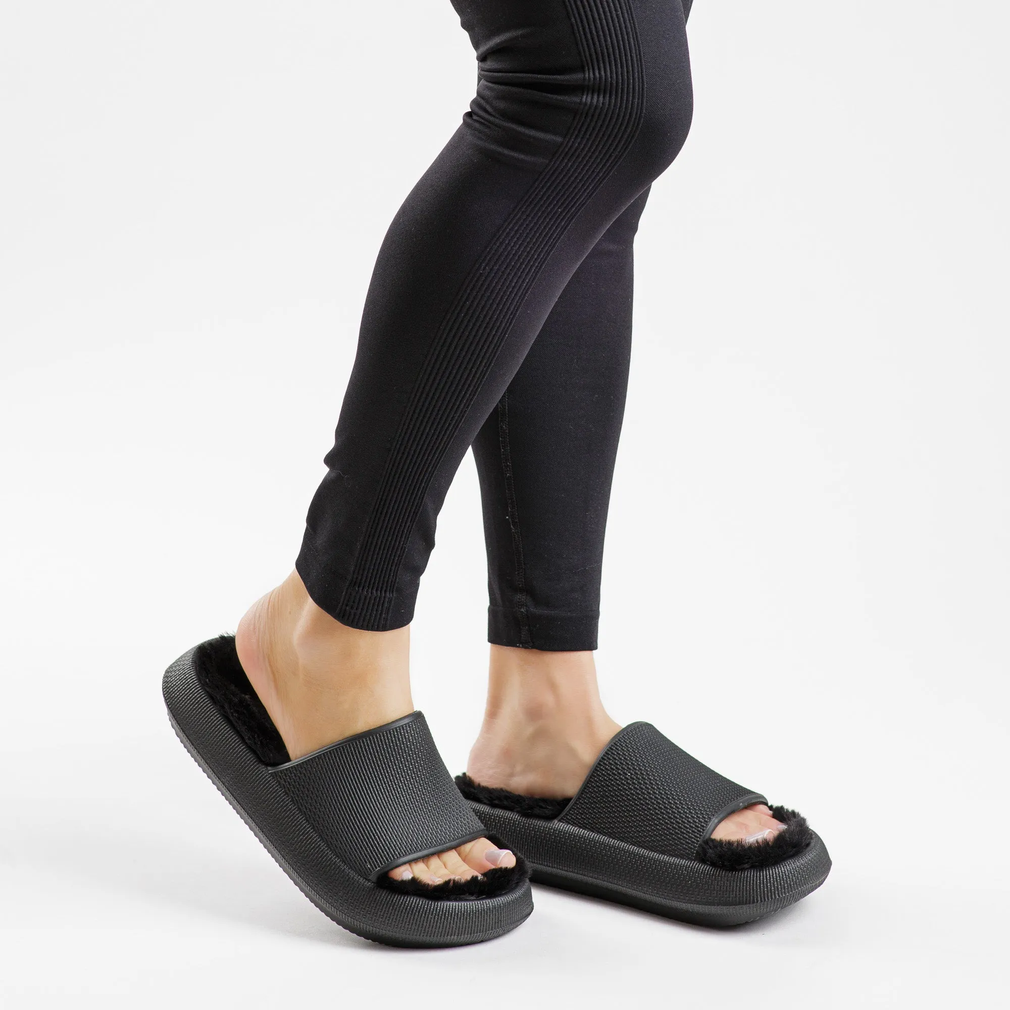 Cloud Slides Slippers | Black