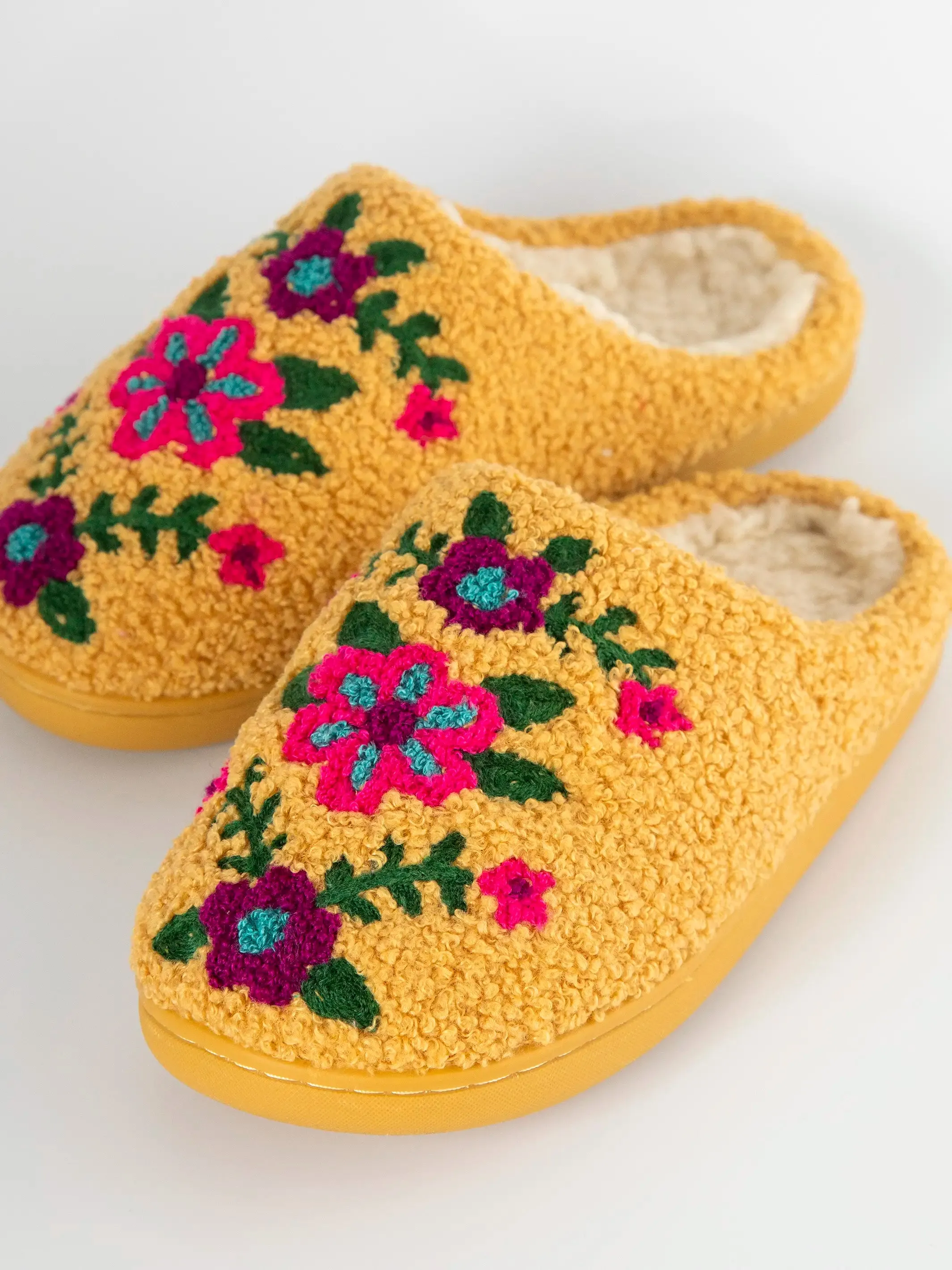 Icon Sherpa Slippers - Mustard Folk Flower