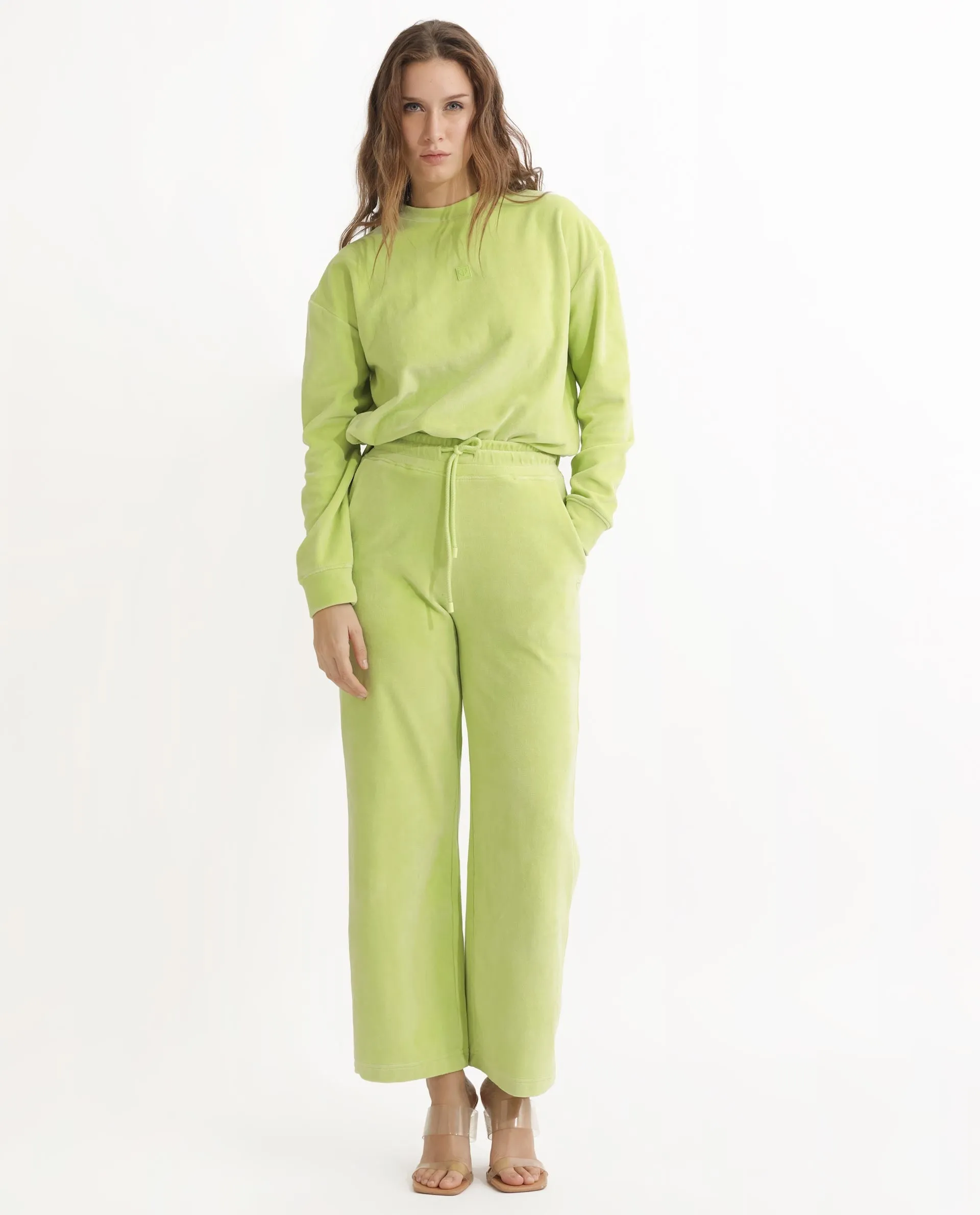 Rareism Articale Women Pazoo Tt Light Green Cotton Blend Fabric Drawstring Closure Flared Fit Plain Ankle Length Track Pant